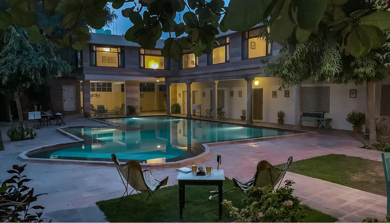 Hotel Madho Vilas